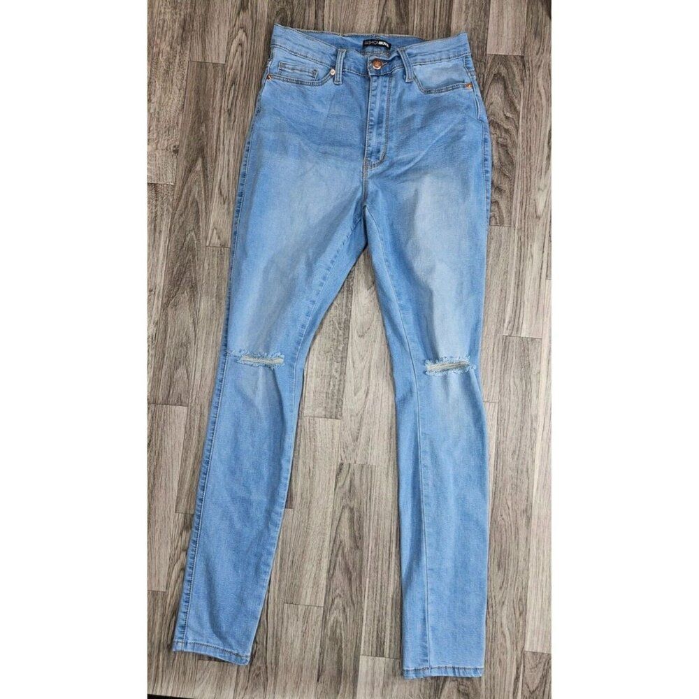 Fashion Nova Juniors Size 9 Pockets Distressed Denim Blue Jeans